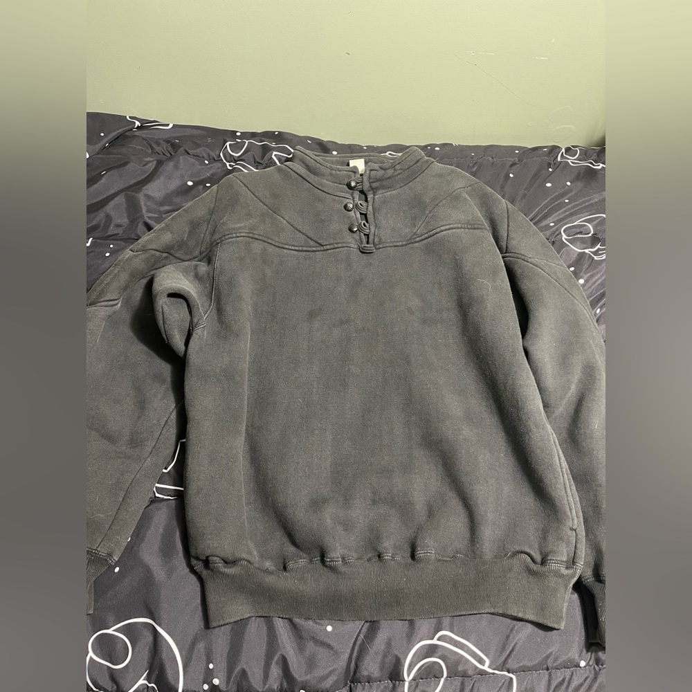 Wolf crew neck